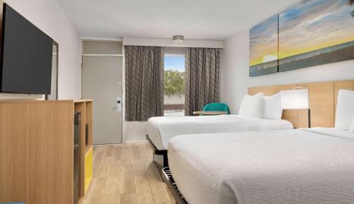 Double Room with Two Double Beds - Ground Floor/Non-Smoking