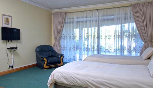Double or Twin Room with Garden View
