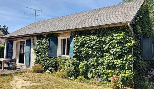 Holiday Home (6 Adults)