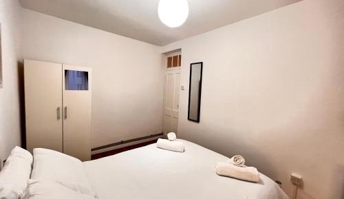 Double Room with Shared Bathroom