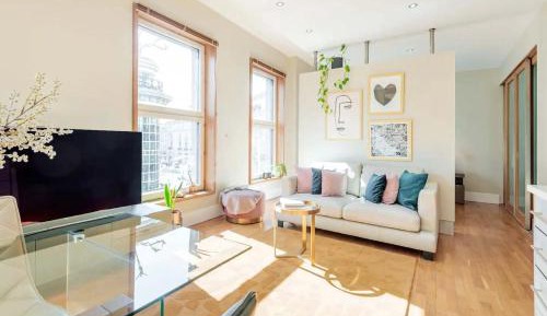 Studio Apartment