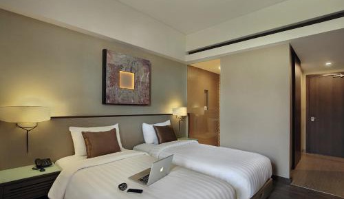 Deluxe Twin Room with Balcony