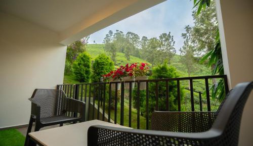Mini Suite with Tea Plantation view