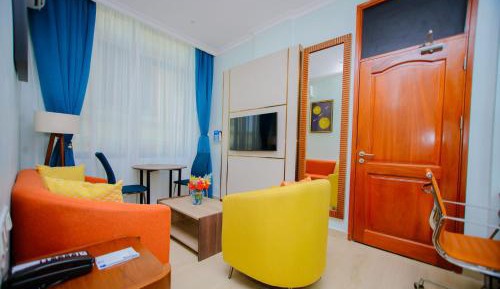 Executive King Suite - Non-Smoking