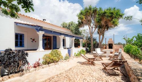 Villa with Garden View
