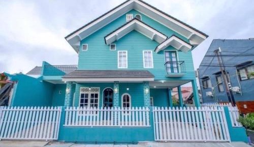 Six-Bedroom House