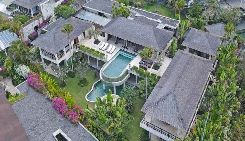 Villa with Sea View