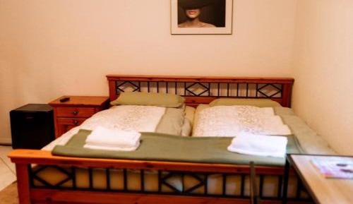 Double Room with Shared Bathroom