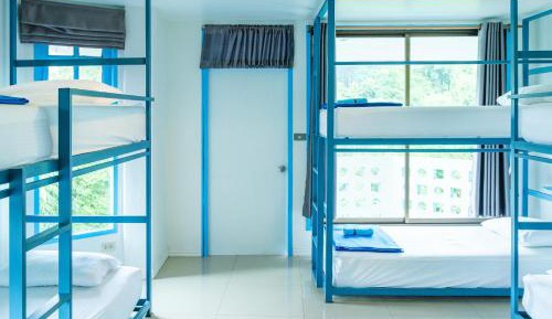 Bed in 6-Bed Mixed Dormitory Room