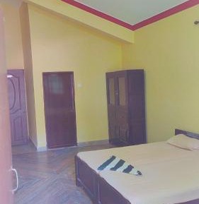 Deluxe Double Room (2 Adults + 1 Child)