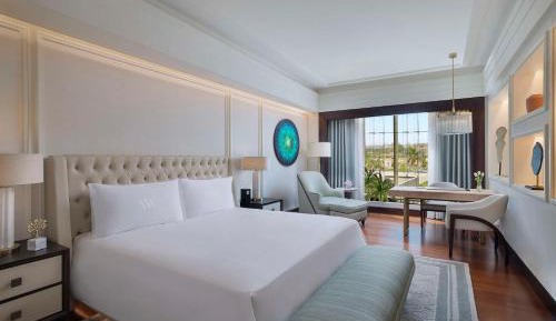 Premier King Room