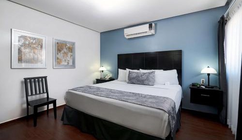King Room - Non-Smoking