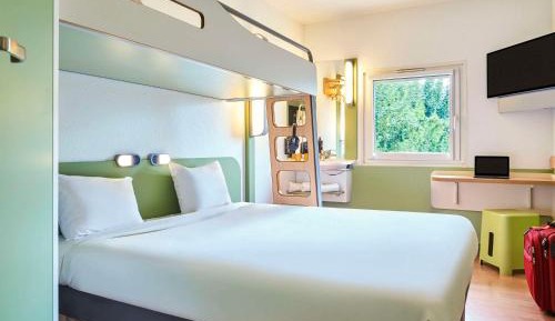 Triple Room with Bunk Bed