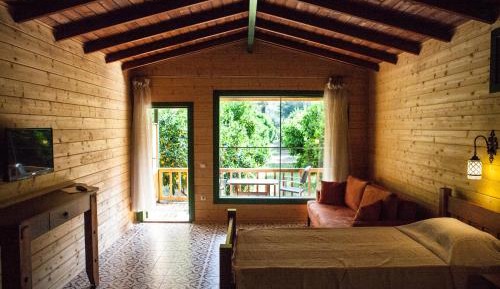 One-Bedroom Bungalow