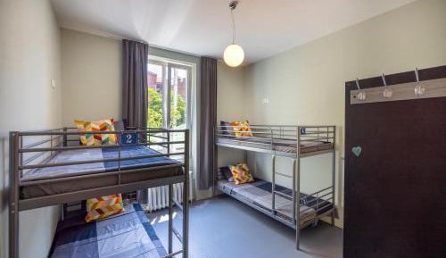 Bed in Premium 6-Bed Mixed Dormitory Room