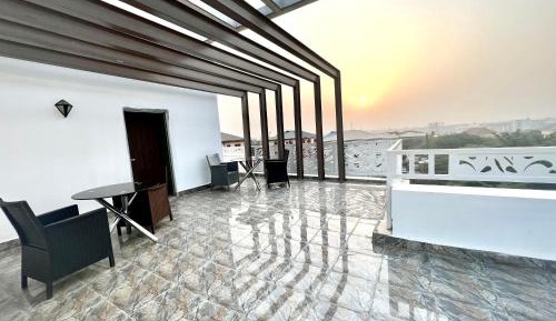Penthouse Apartment