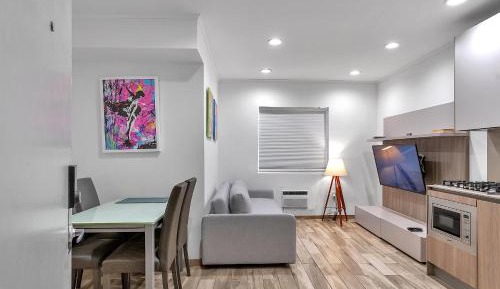 One-Bedroom Apartment