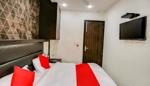 Small Single Room