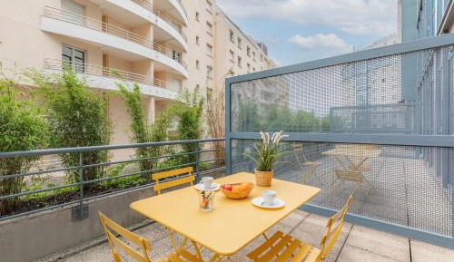 Superior Apartment