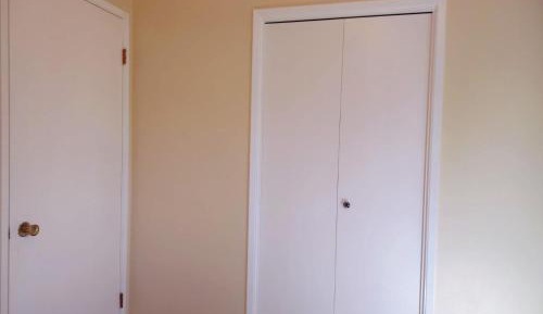 Double or Twin Room with Shared Bathroom