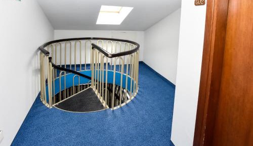 Attic Twin Room