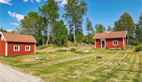 Three-Bedroom Holiday Home 
