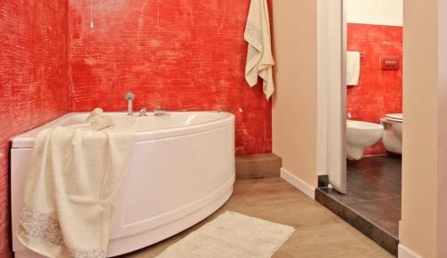 King Room with Spa Bath