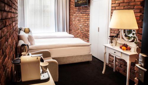Classic Double Room