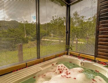 Double Room with Spa Bath