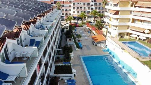 Studio Low Cost (2 Adults)