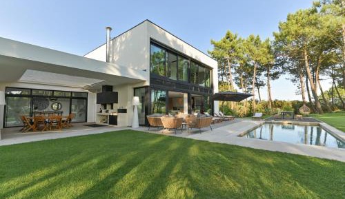Villa with Sea View