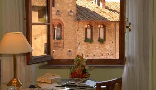 Double or Twin Room with City View