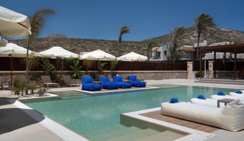 Deluxe Double or Twin Room with Pool View