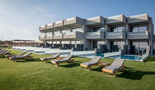 Junior Suite with Private Pool