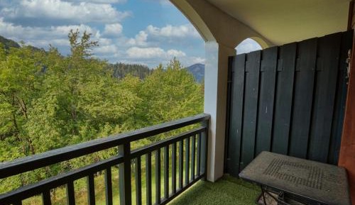 Apartment (5 Adults)