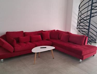 Deluxe Family Room