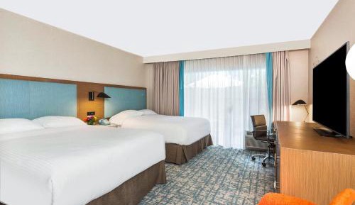 Standard Room with Two Queen Beds and Park view