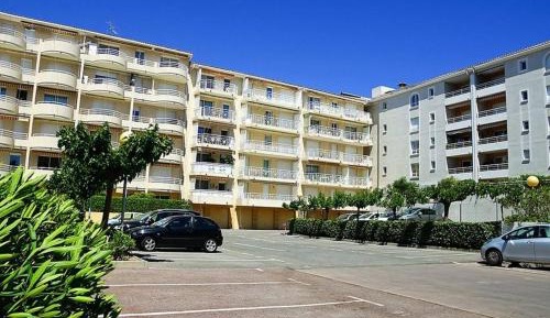 Apartment (4 Adults)