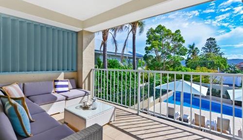 Apartment with Balcony