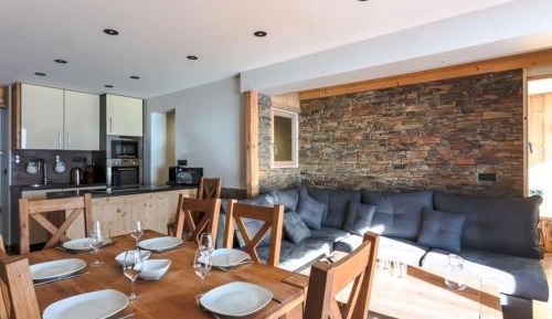 Apartment (8 Adults)