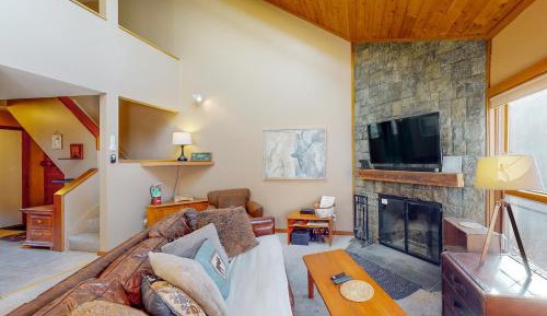One Bedroom Apartment