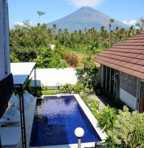 King Room with Mountain View