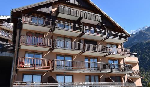 Apartment with Terrace