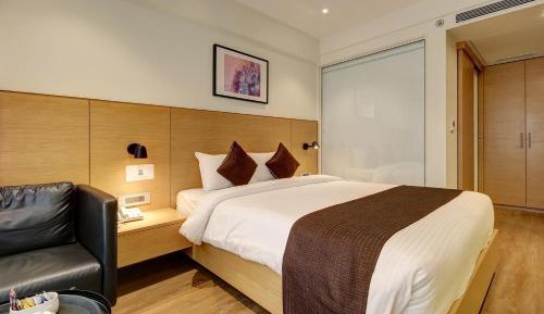 Queen Room