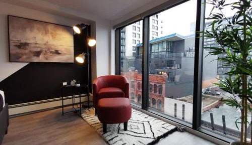 Deluxe Suite with Sea View