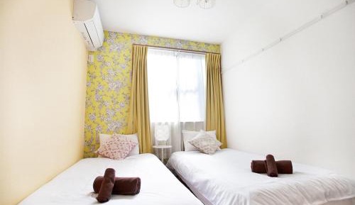 Double or Twin Room with Shower