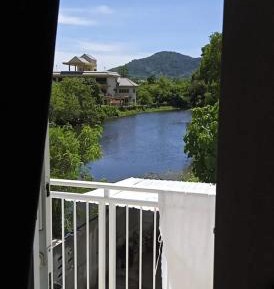 King Room with Mountain View