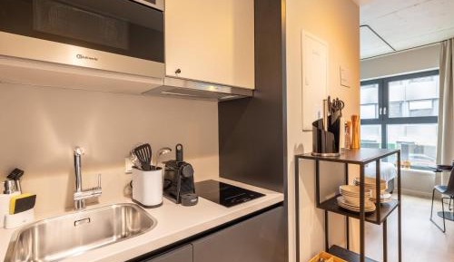 Economy Suite