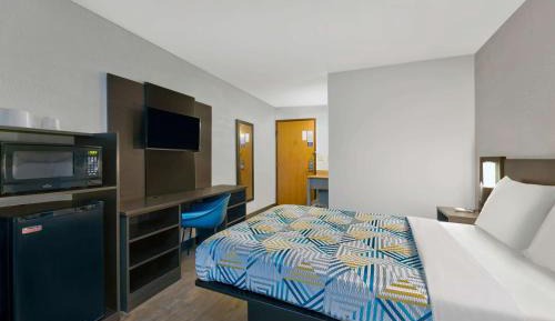 Double Room - Non-Smoking 