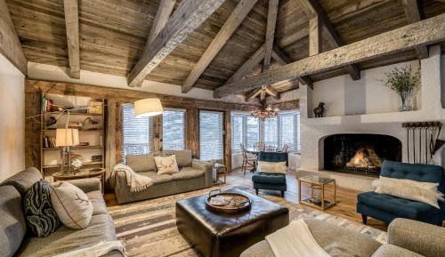 Six-Bedroom Holiday Home